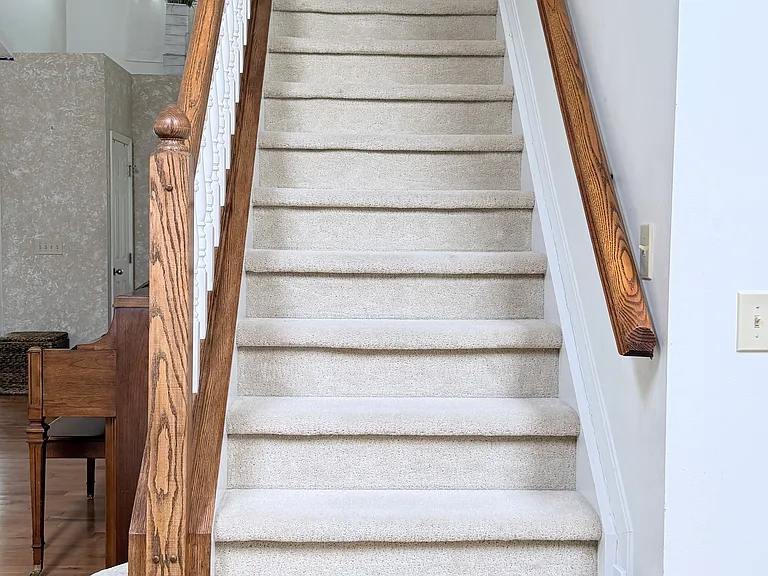 6112 Tarn Cir — Photo 28