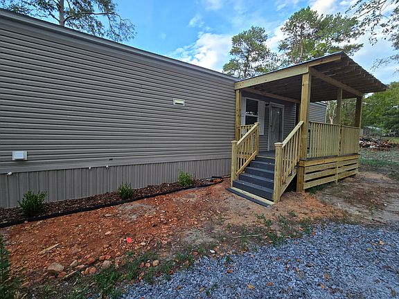 3rd image of 282 Jordan Rd