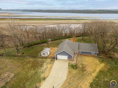 118 Sunrise Ct, Ozawkie, KS, 66070