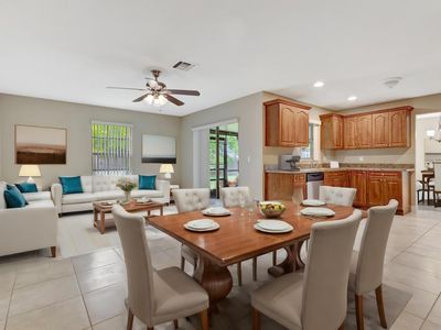 122 Martin Circle, Royal Palm Beach, FL, 33411