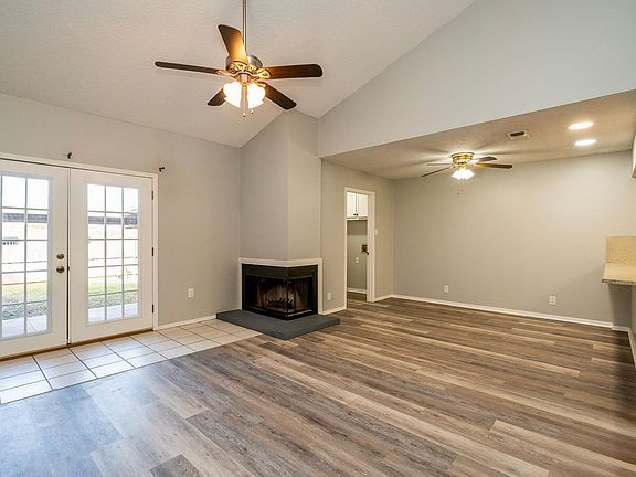 4th image of 4531 Bermuda Dr