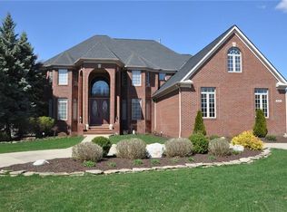 26024 Stone Ct, Westlake, OH 44145