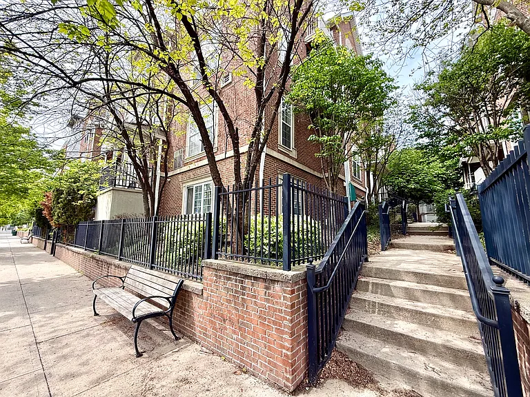 200 Dey St #257 — Photo 2