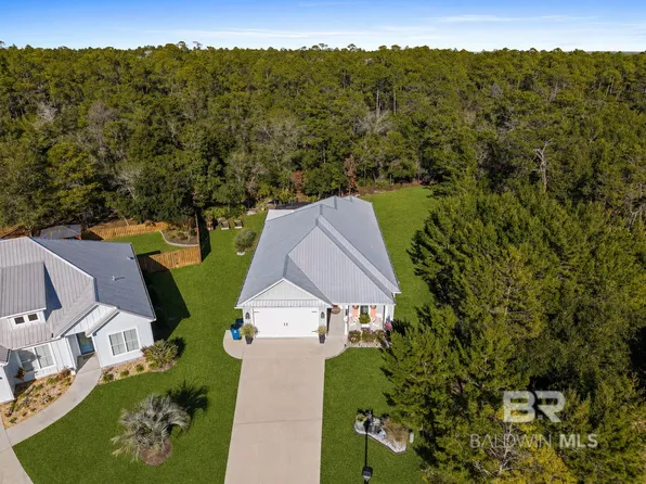 1525 Sago Ct, Gulf Shores, AL 36542