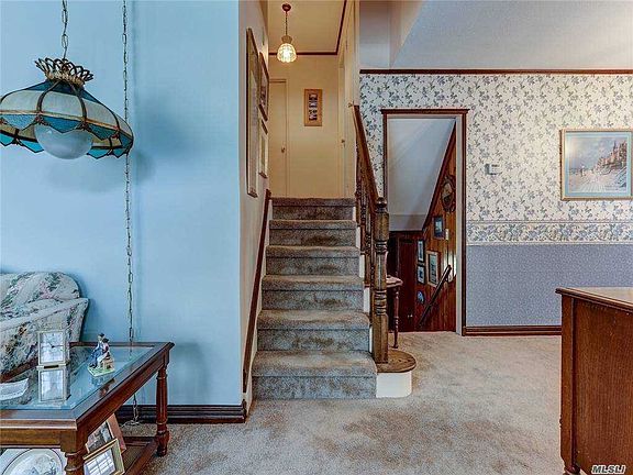4th image of 232 Eastlake Ave