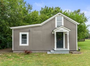 616 NW Capelle St, Grain Valley, MO 64029
