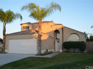 777 W Woodcrest Ct, Rialto, CA 92316