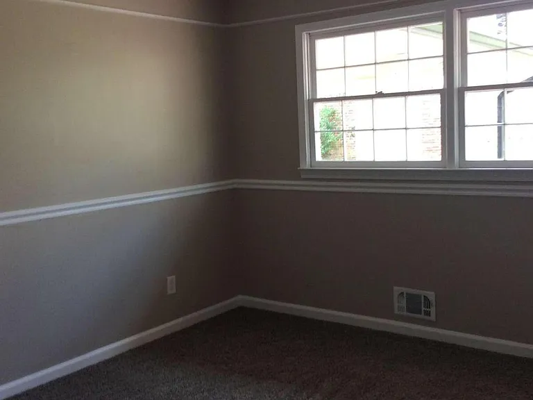 80 Homestead Pl — Photo 12
