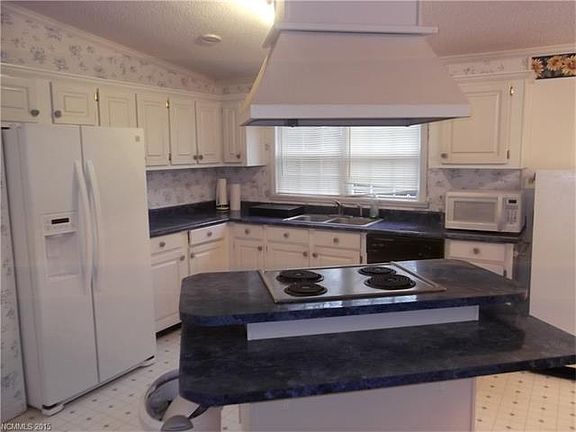 4th image of 213 Odom Way