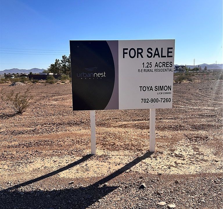 1st image of Pebble Rd