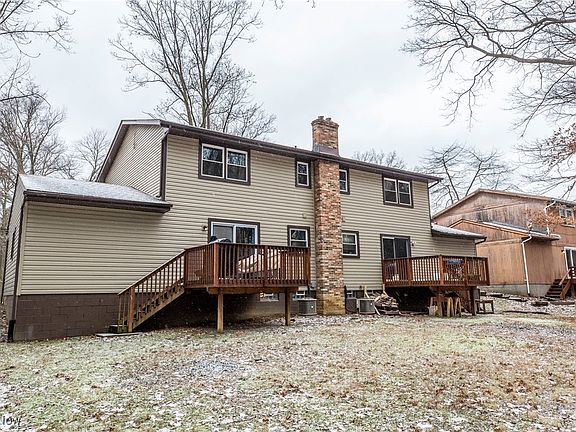 2nd image of 3341 & 3345 Hiwood Ave