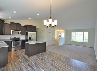 10726 190th Ave NW, Elk River, MN 55330