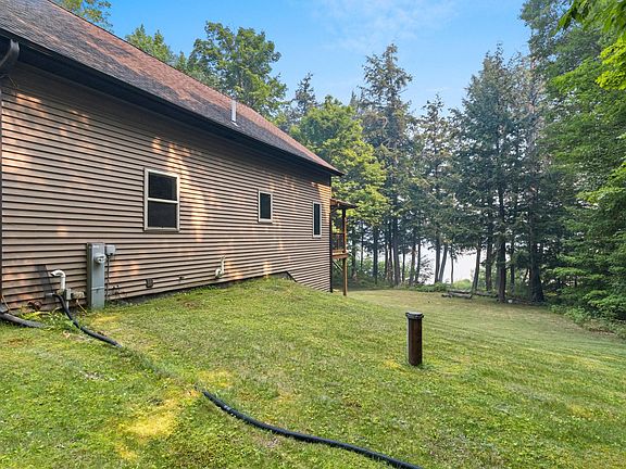 4th image of 6588 Norway Pine Ln