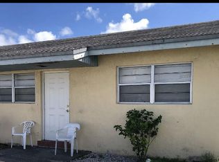 403 NW 2nd St, Hallandale, FL 33009