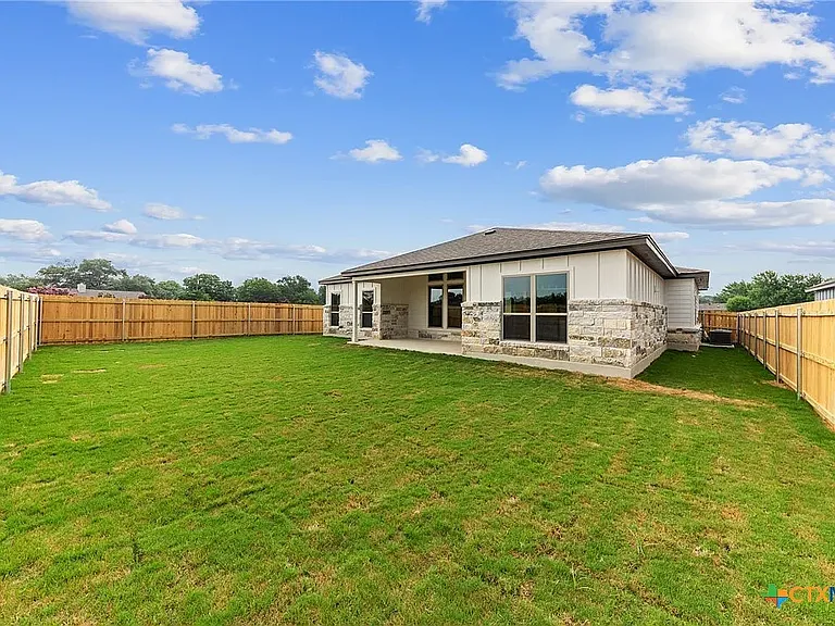920 Campbelton Dr — Photo 23