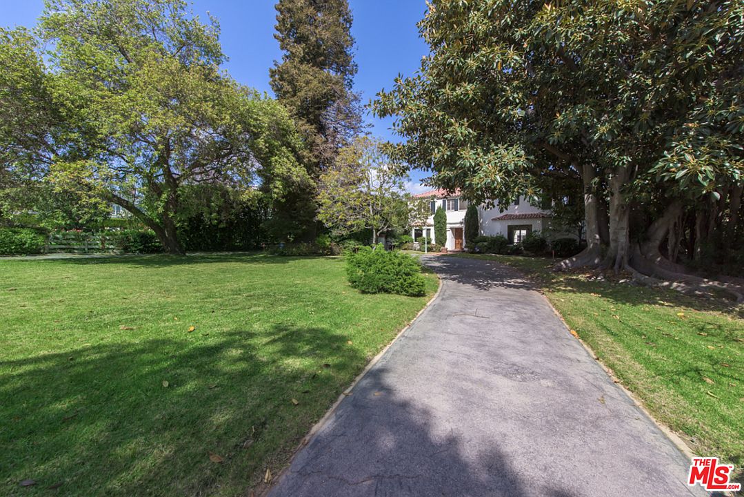 214 S Bristol Ave, Los Angeles, CA 90049 | Zillow