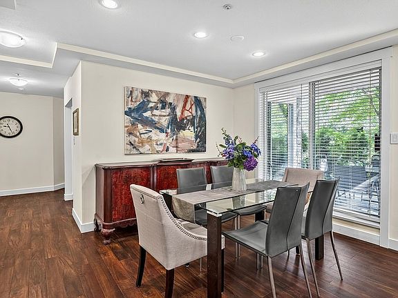 4th image of 1283 Parkgate Ave #109