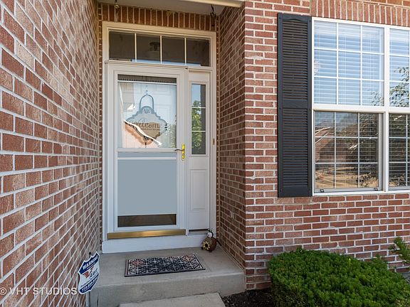 2nd image of 4049 Pheasant Ct