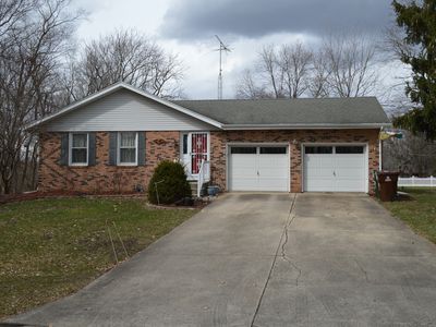 5845 Darline Dr, Saint Anne, IL, 60964