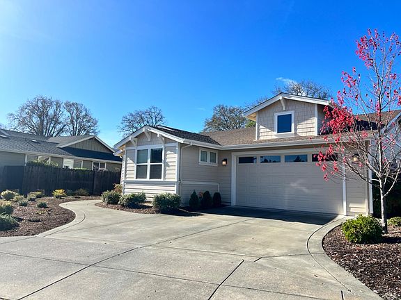 3rd image of 120 Haehl Creek Drive