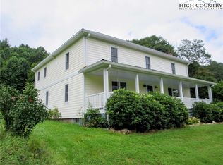 1294 Spencer Branch Road, Lansing, NC 28643