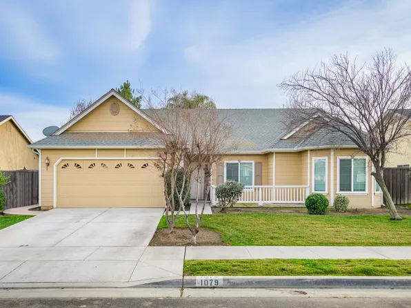 1079 Tranquility Cir, Lemoore, CA 93245