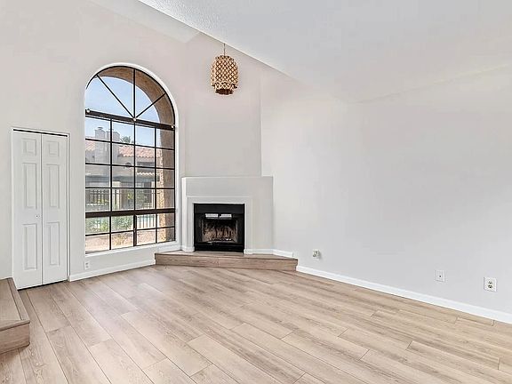 2nd image of 1025 E Highland Ave
