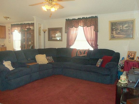 4th image of 121 E. Goodykoontz