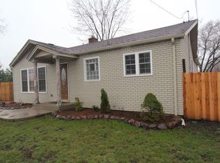 7646 Oak Grove Ave, Justice, IL 60458