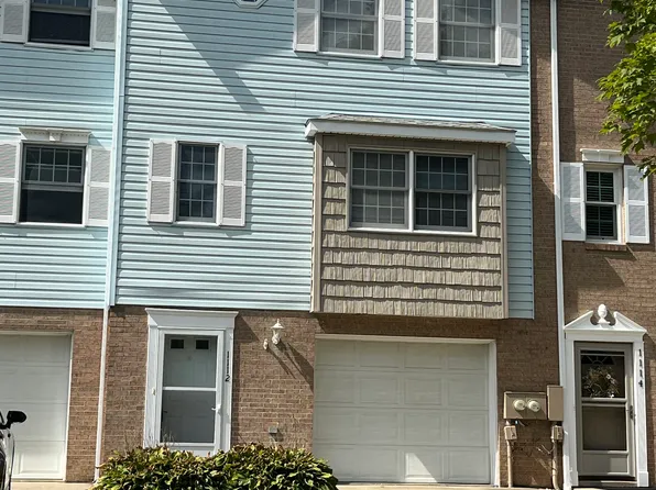 1112 Cranston Dr, Greensburg, PA 15601