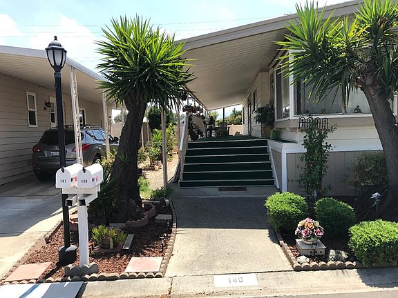2nd image of 625 Hillsdale Ave #140