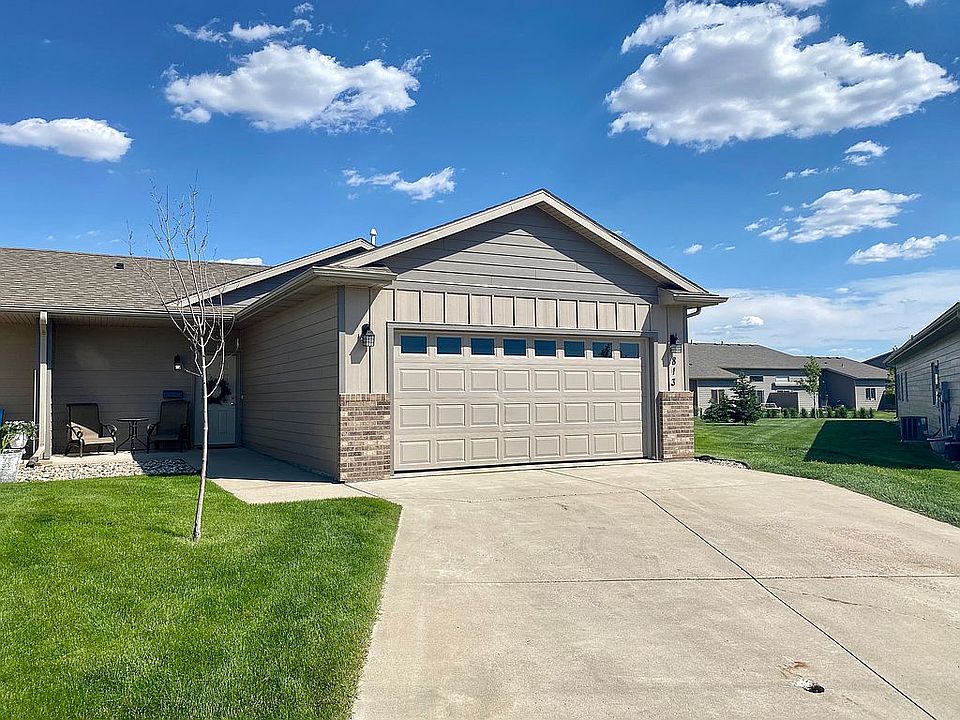 1st image of 813 E El Dorado Cir