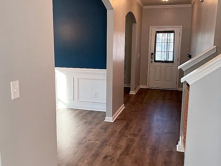 300 Bracken Fern Rd — Photo 3