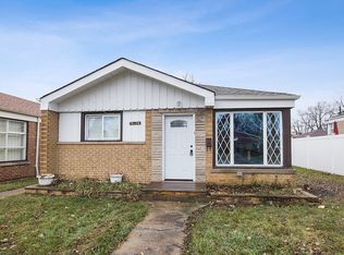 12534 S Laflin St, Calumet Park, IL 60827
