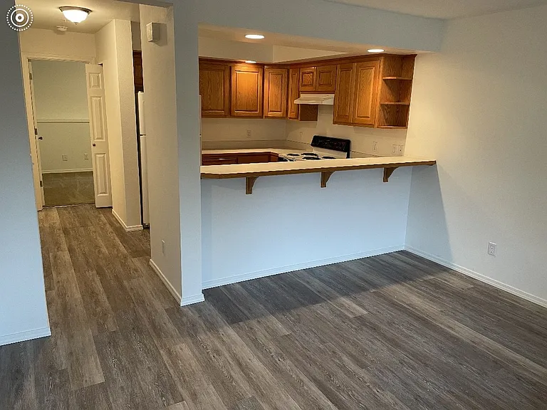 2420 204th St SW #104 — Photo 11