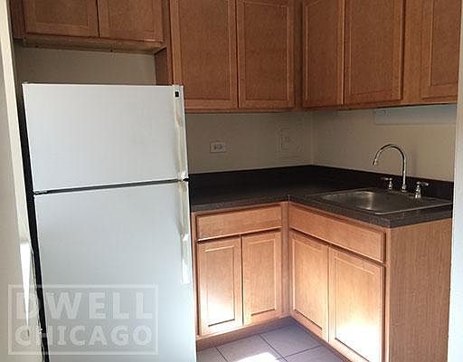 1st image of 6006 N Kenmore Ave APT 304