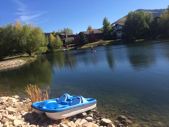 Paddle boat included