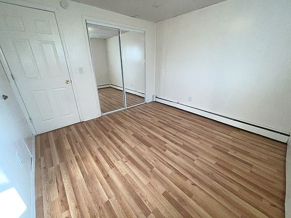 4th image of 648 Rebecca St #6