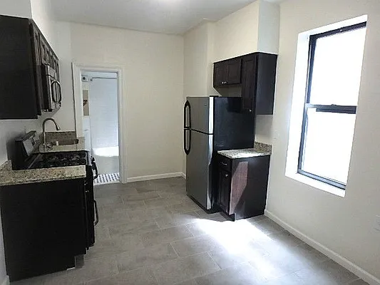 Rented by Level Group | media 10