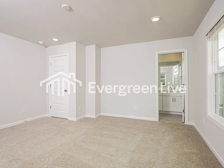 1010 Postmaster Ln — Photo 8