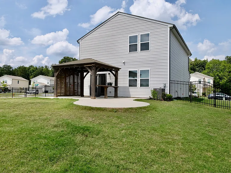 2978 Langhorne Ave SW — Photo 9