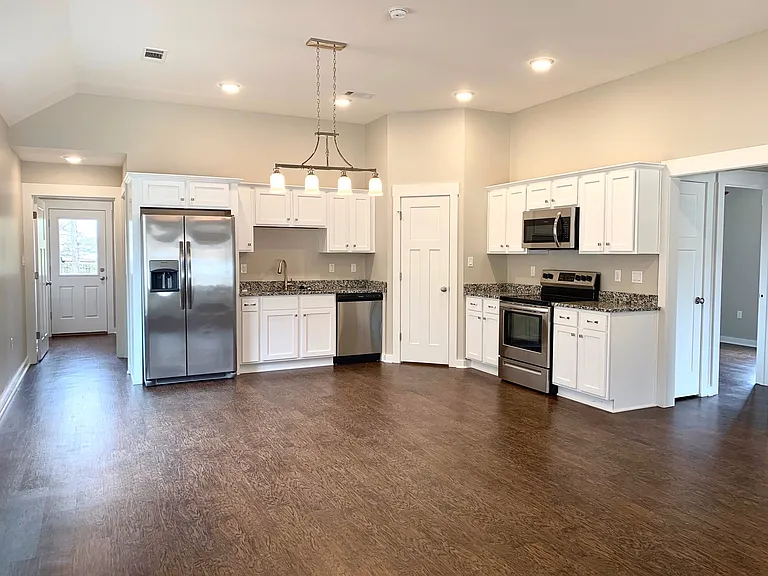 312 Wolf Den Dr — Photo 3