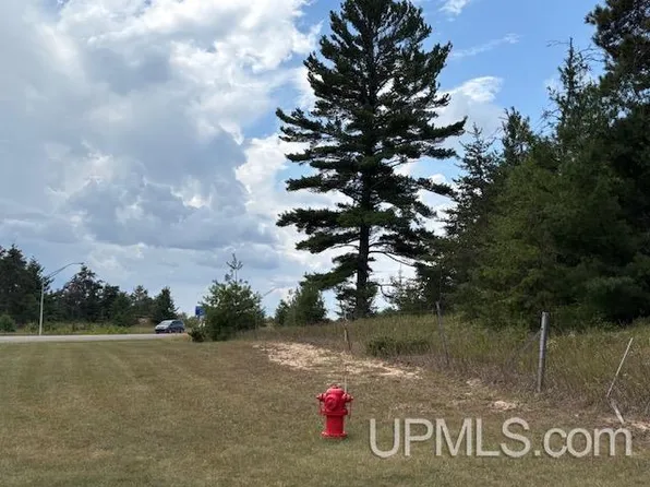 Vl Us 2 Hwy, Manistique, MI 49854