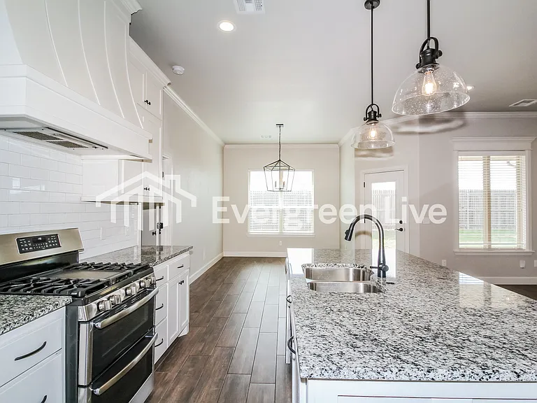 4105 Lambeth St — Photo 8