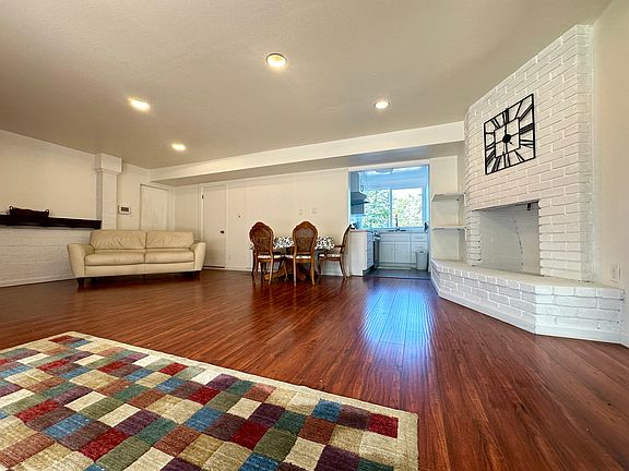 3rd image of 27263 Fairview Ave #1