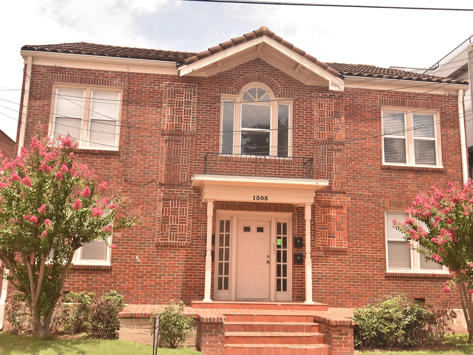 1 bed, 850 sqft, $1,250 — Photo 1