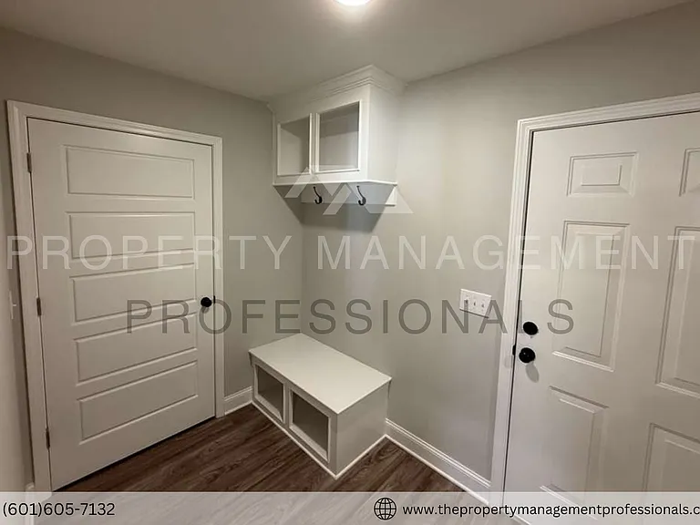 563 Patrick Farms Dr — Photo 27