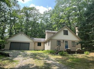 11838 Baric Dr, Roscommon, MI 48653