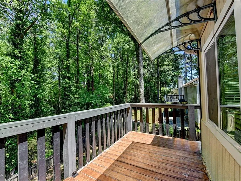 1530 Plunketts Rd — Photo 51