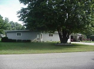 100 Powell Dr, Middlebury, IN 46540